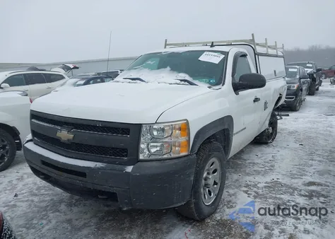2009 Chevrolet Silverado 1500 Work Truck z USA, uszkodzony, nr VIN 1GCEK14X19Z221709